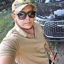 Знакомства: Рустам, 32 года, Луганск
