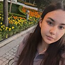 Знакомства: Алие, 22 года, Симферополь