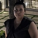 Знакомства: Мадина, 35 лет, Екатеринбург
