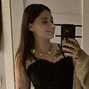 Знакомства: Юля, 29 лет, Тюмень