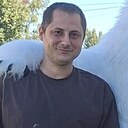 Знакомства: Юрий, 32 года, Брянск