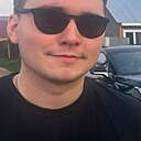 Знакомства: Артем, 31 год, Нижнекамск