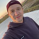 Знакомства: Кирилл, 36 лет, Новый Уренгой