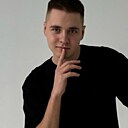 Знакомства: Максим, 25 лет, Москва