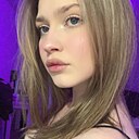 Знакомства: Гелька, 19 лет, Колпино