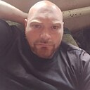 Знакомства: Алексей, 31 год, Магадан