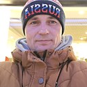 Знакомства: Максим, 41 год, Михайлов