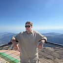 Знакомства: Артем, 24 года, Ульяновск