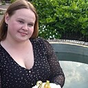 Знакомства: Аня, 25 лет, Москва
