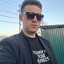 Знакомства: Максим, 24 года, Боярка