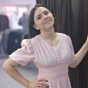 Знакомства: Яна, 25 лет, Довольное