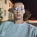 Знакомства: Витя, 18 лет, Фаниполь