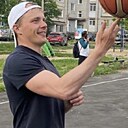Знакомства: Макс, 32 года, Якутск