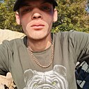 Знакомства: Не Важно, 27 лет, Алапаевск