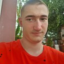 Знакомства: Макс, 28 лет, Солигорск