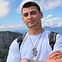 Знакомства: Лев, 27 лет, Киев