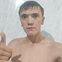 Знакомства: Артёмка, 20 лет, Антрацит