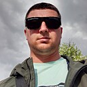 Знакомства: Динамит, 36 лет, Урюпинск