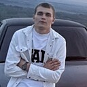 Знакомства: Данил, 21 год, Бузулук