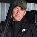 Знакомства: Александр, 44 года, Новомосковск