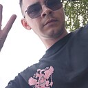 Знакомства: Максим, 26 лет, Крымск