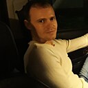 Знакомства: Виталий, 28 лет, Крымск