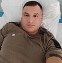 Знакомства: Артур, 37 лет, Красноярск