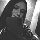 Знакомства: Poli, 27 лет, Псков