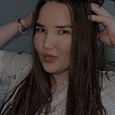 Знакомства: Полина, 21 год, Нижнекамск