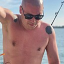 Знакомства: Илья, 39 лет, Новый Уренгой