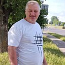 Знакомства: Олег, 48 лет, Удачный
