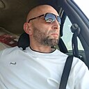 Знакомства: Василий, 39 лет, Алчевск