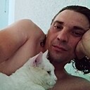 Знакомства: Виктор, 26 лет, Калуга