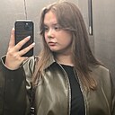 Знакомства: Ксения, 21 год, Челябинск