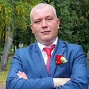 Знакомства: Артём, 42 года, Железногорск