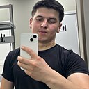 Знакомства: Максим, 23 года, Амурск