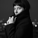 Знакомства: Брюнетка, 37 лет, Саратов
