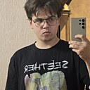 Знакомства: Даниил, 22 года, Челябинск