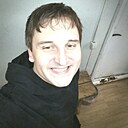 Знакомства: Илья, 27 лет, Тюмень