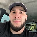 Знакомства: Hugo, 29 лет, Махачкала