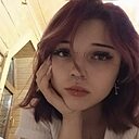 Знакомства: Маша, 18 лет, Санкт-Петербург