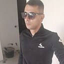 Знакомства: Valijon, 39 лет, Верея