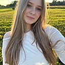Знакомства: Настя, 18 лет, Зауральский