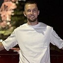 Знакомства: Олег, 33 года, Харьков