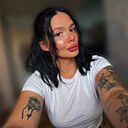 Знакомства: Ксения, 24 года, Курган