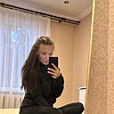 Знакомства: Елена, 30 лет, Владикавказ