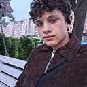 Знакомства: Ваня, 18 лет, Кишинев