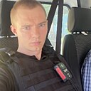 Знакомства: Илья, 31 год, Макеевка