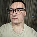 Знакомства: Максим, 23 года, Краснодар