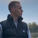 Знакомства: Евгений, 33 года, Волжский